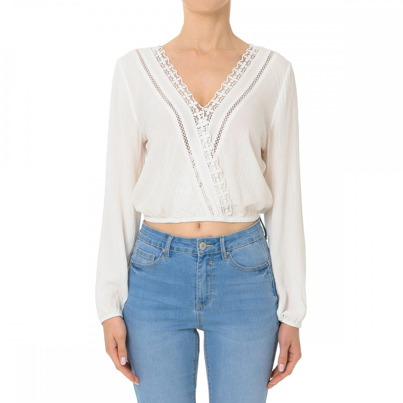 LACE-TRIMMED LONG SLEEVE CROP TOP